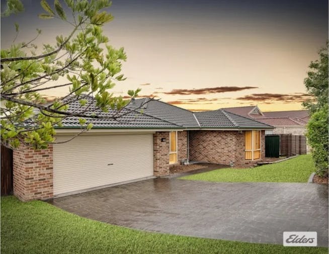 17 Barrington Drive, Woongarrah, NSW, 2259
