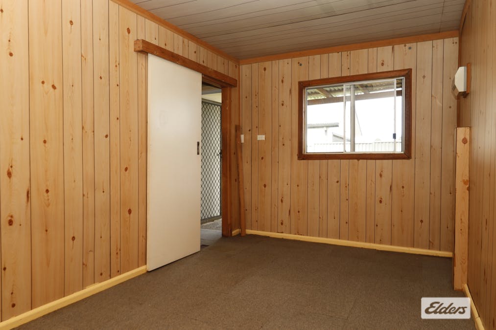 40 Warner Avenue, Wyong, NSW, 2259 - Image 2