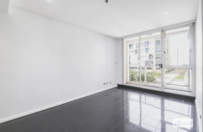 287/8 Lachlan Street, Waterloo, NSW, 2017 - Image 1