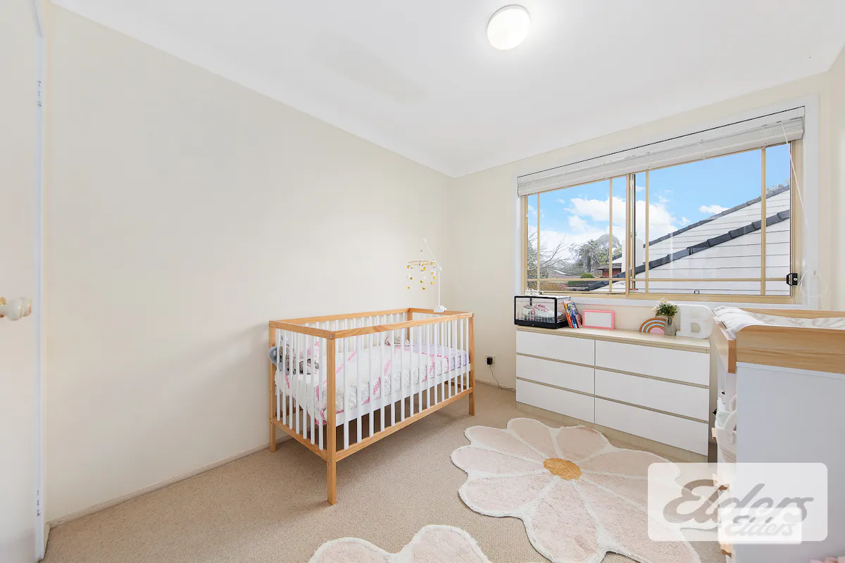 Spacious Family Townhouse in the Hornsby North Public School Catchment — photo 8 of 13