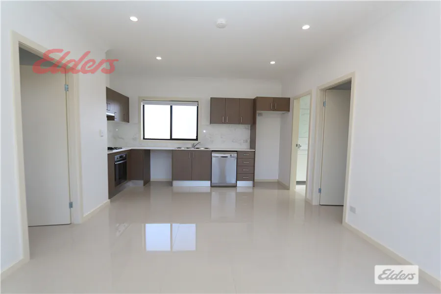 35A Stephen Street — photo 2 of 7