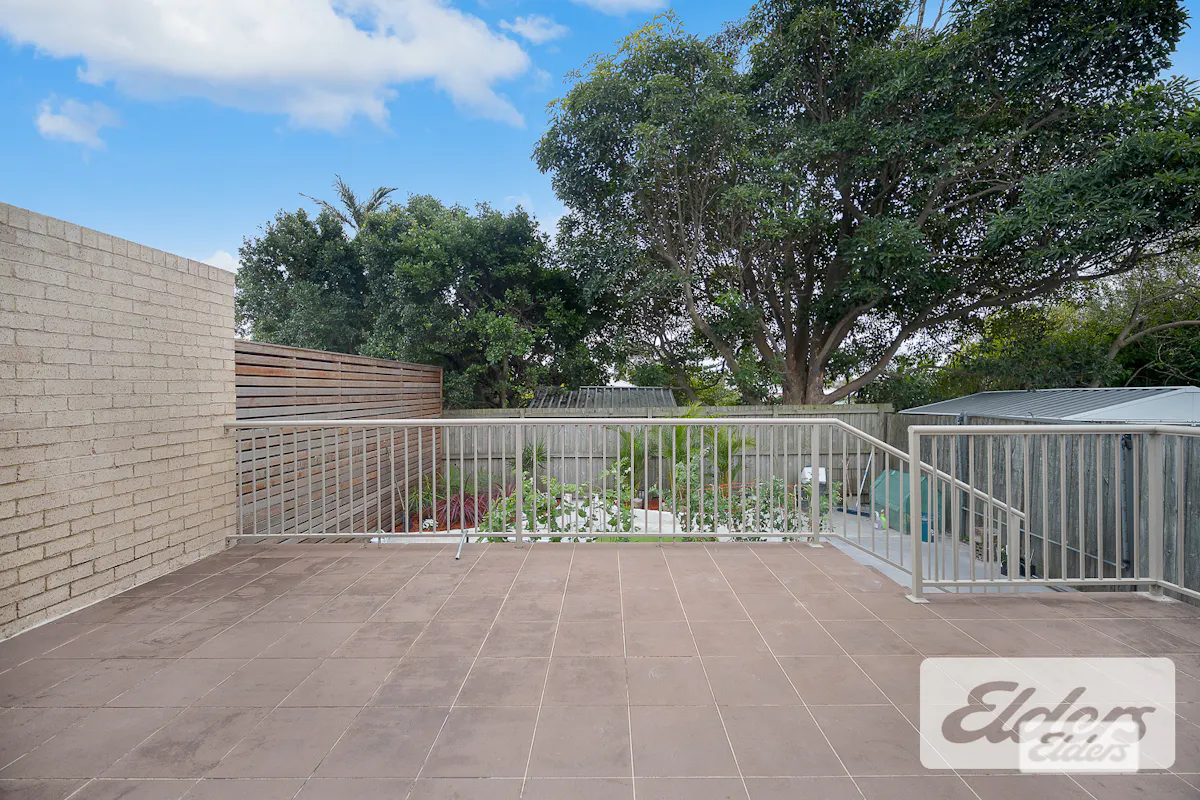 84B Elsiemer Street — photo 14 of 16