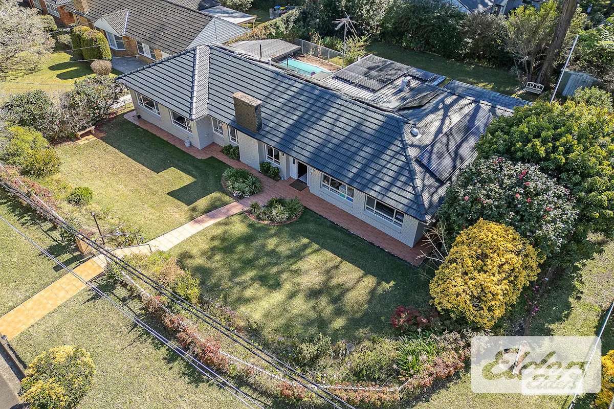 1 Gwydir Avenue — photo 18 of 20