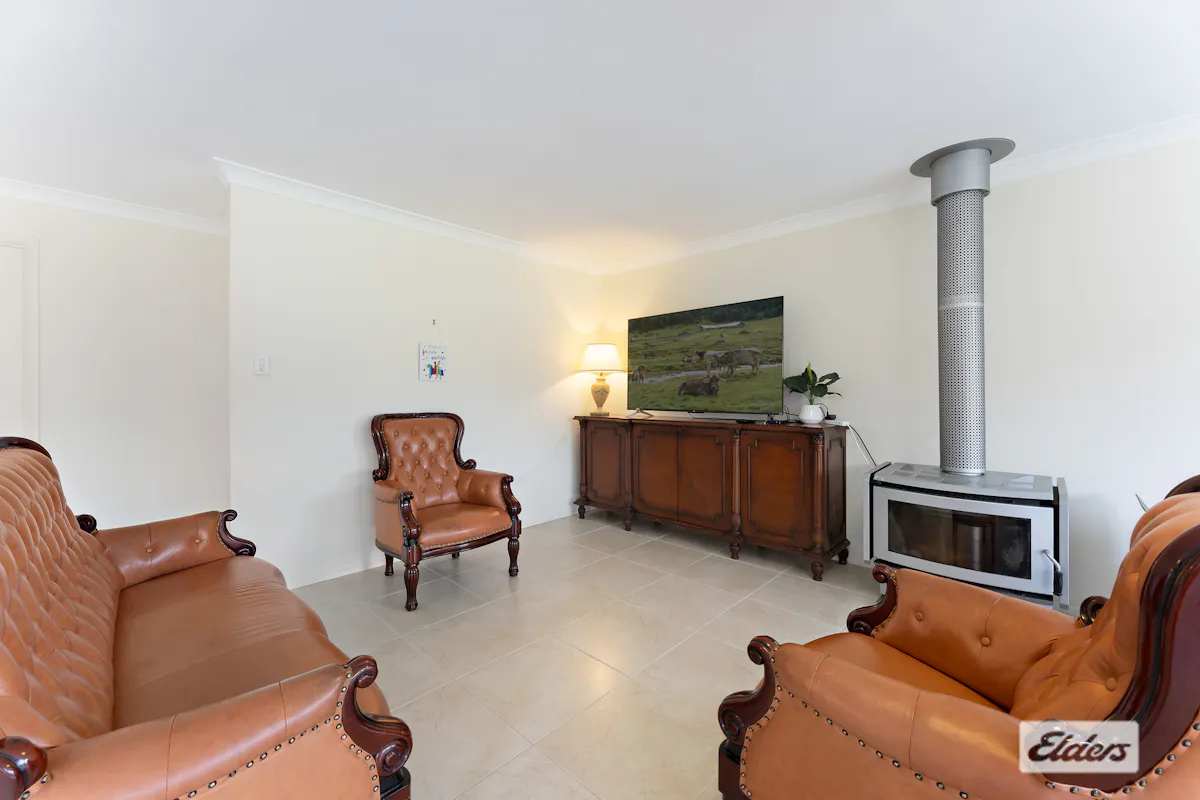 41 Amber Lane — photo 10 of 21