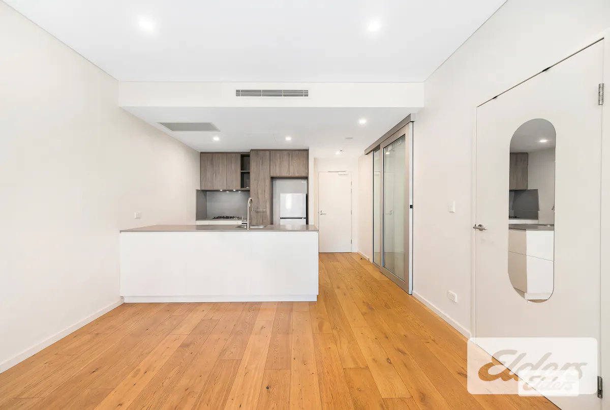 211/17 Grosvenor Street — photo 3 of 17