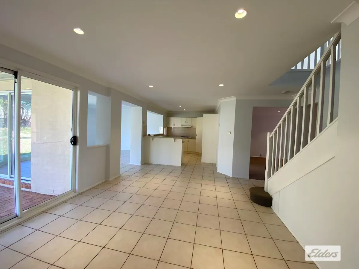 39 Georgia Drive — photo 2 of 11