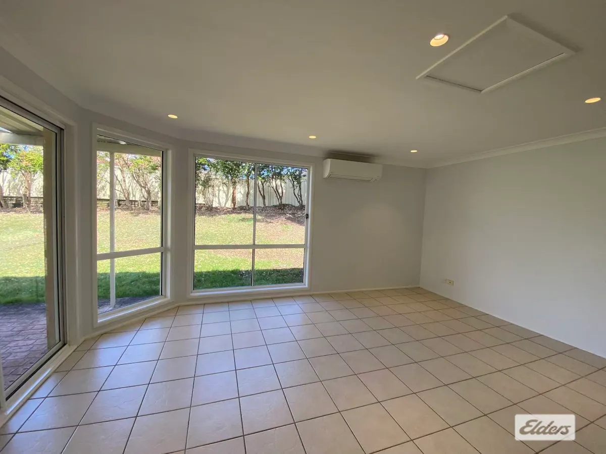 39 Georgia Drive — photo 3 of 11