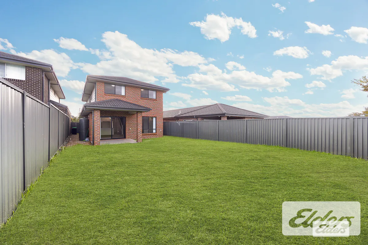 77 Hydrus Street — photo 15 of 16