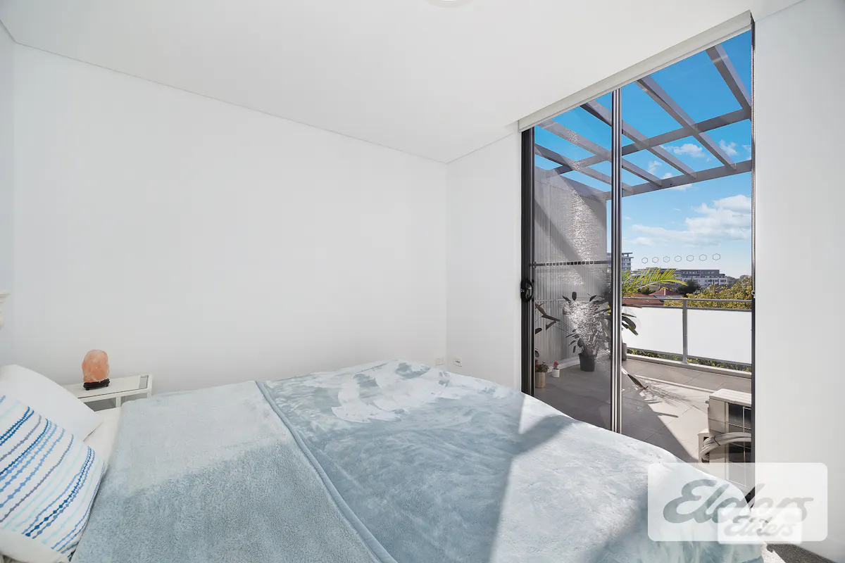 35/51-53 Loftus Crescent — photo 7 of 19