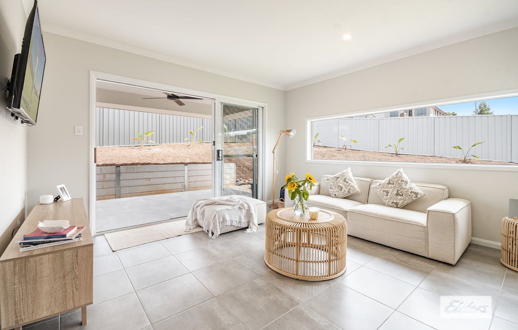 16 Hidden Valley Circuit, Chilcotts Grass, NSW, 2480 Sold Elders Real Estate