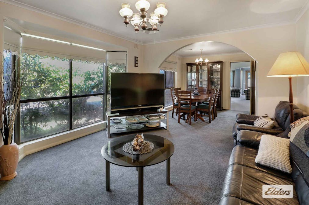 21 McDonald Street, Mansfield, VIC, 3722 - Image 4