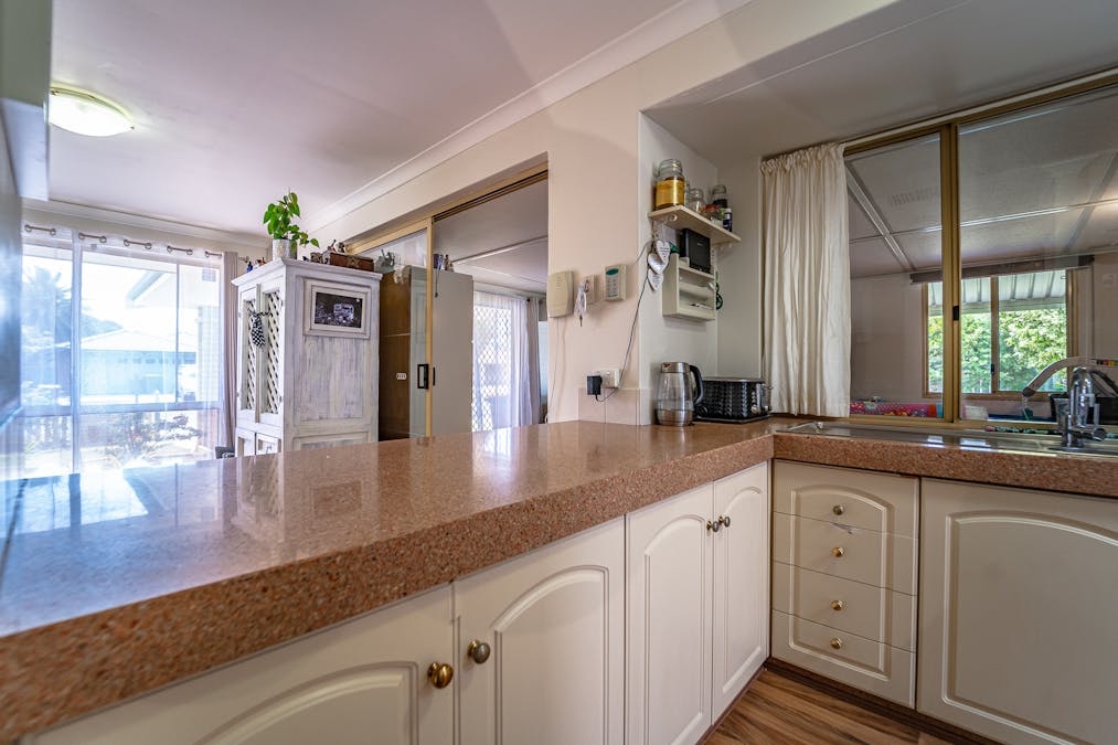 2 Leeward Close, Safety Bay, WA, 6169 - Image 14