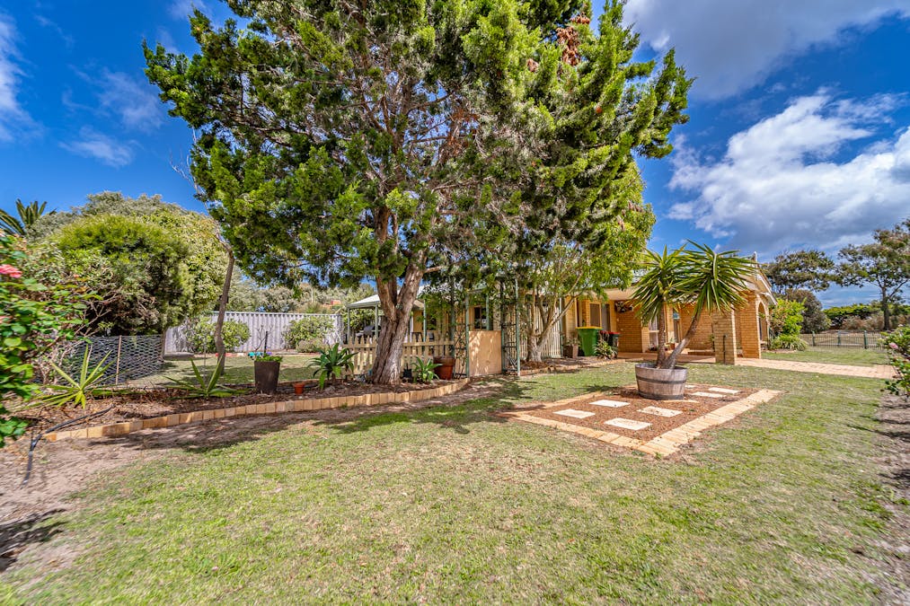 2 Leeward Close, Safety Bay, WA, 6169 - Image 29