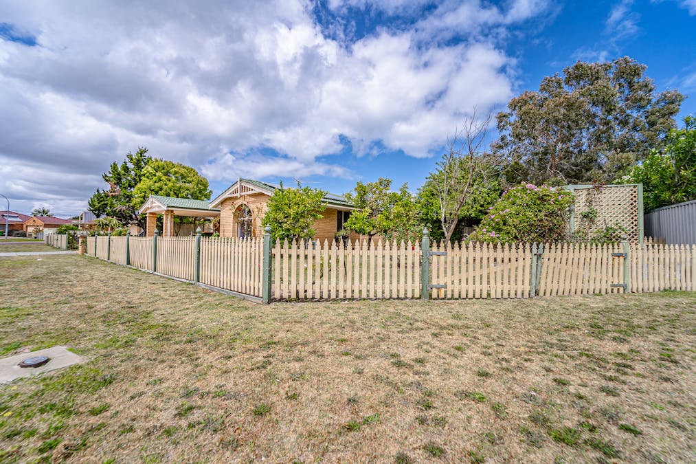 2 Leeward Close, Safety Bay, WA, 6169 - Image 31