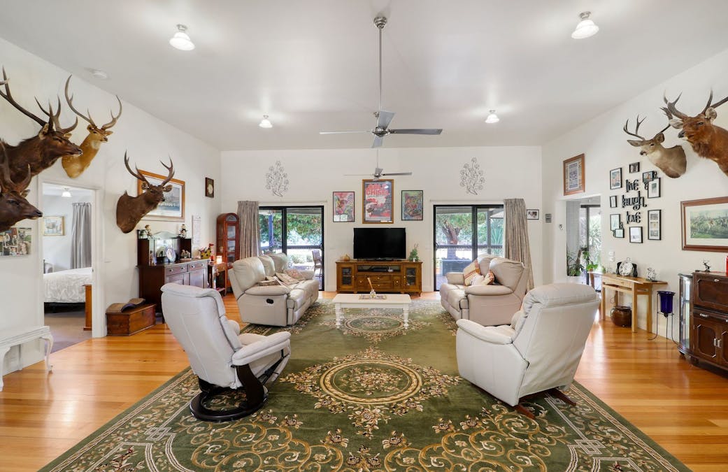 550 Howes Creek Road, Mansfield, VIC, 3722 - Image 6