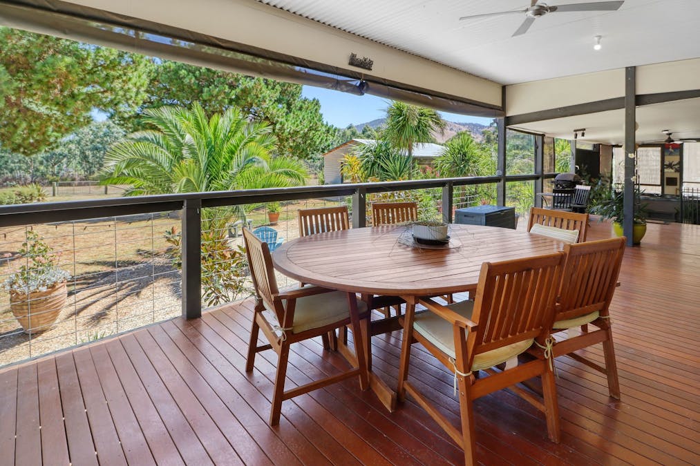 550 Howes Creek Road, Mansfield, VIC, 3722 - Image 2