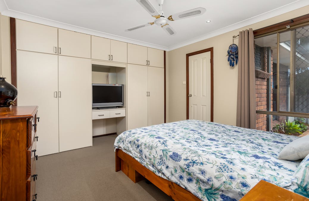 8 Anna Road, Australind, WA, 6233 - Image 17