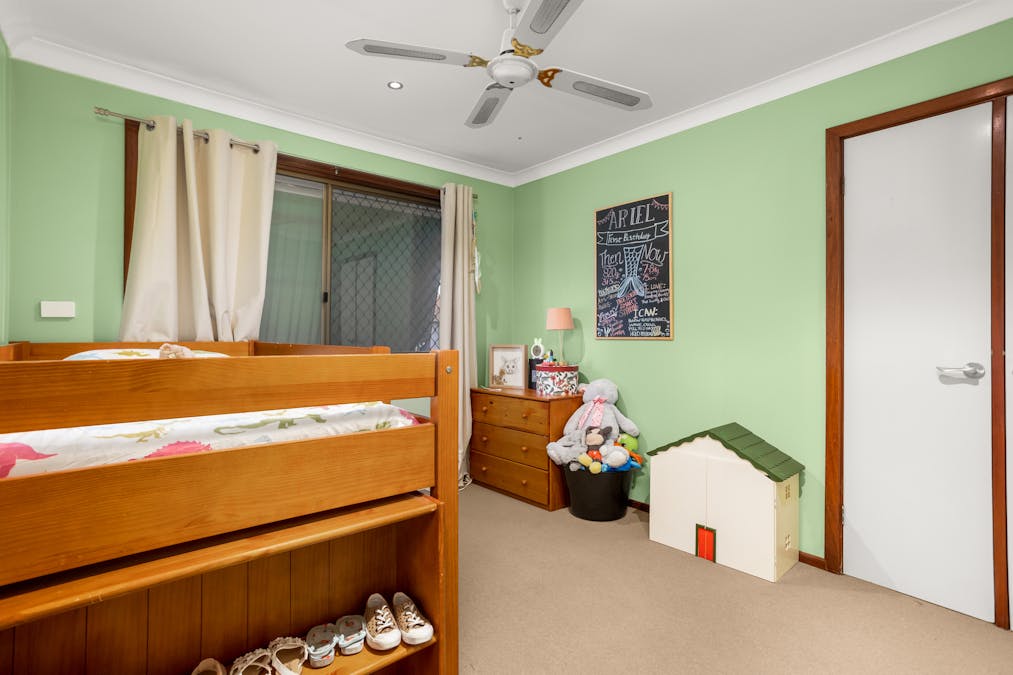 8 Anna Road, Australind, WA, 6233 - Image 21