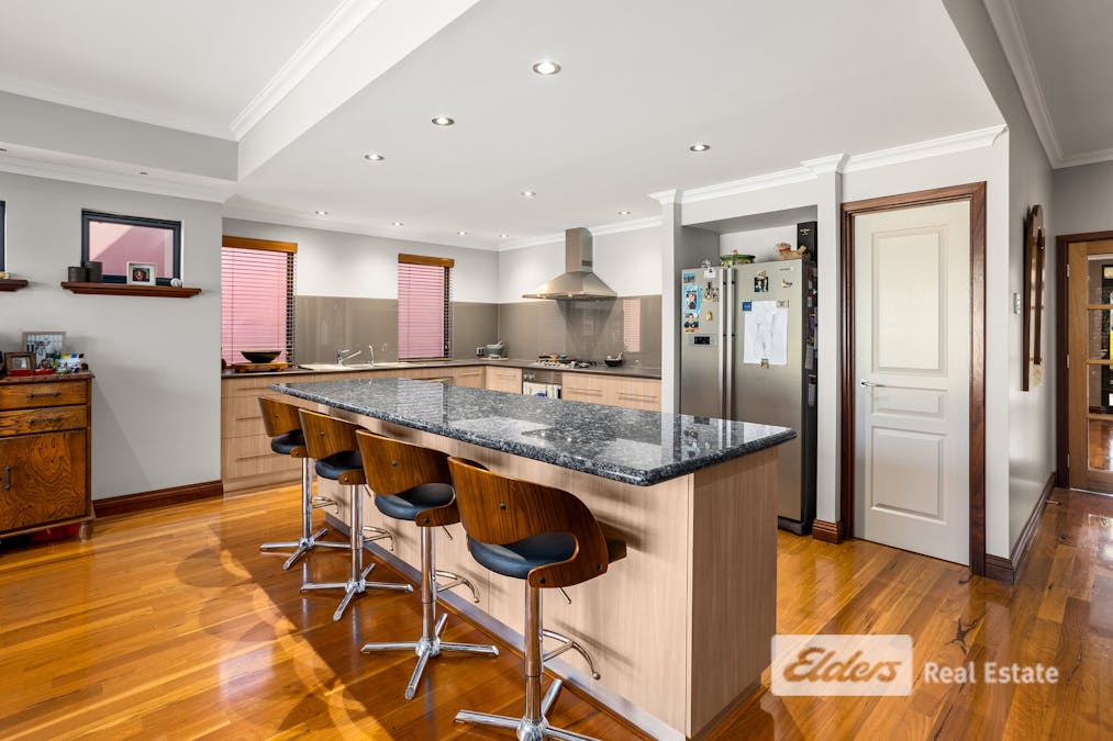 21 Lumper Street, Bunbury, WA, 6230 - Image 4
