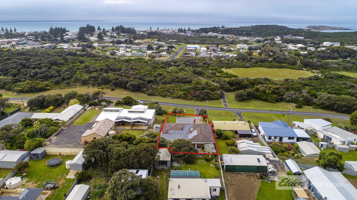 36 Parklands Terrace, Beachport, SA, 5280 Sold Elders Real Estate