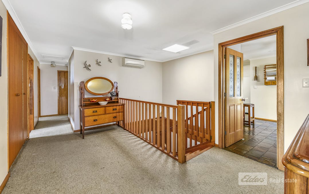 36 Parklands Terrace, Beachport, SA, 5280 Sold Elders Real Estate