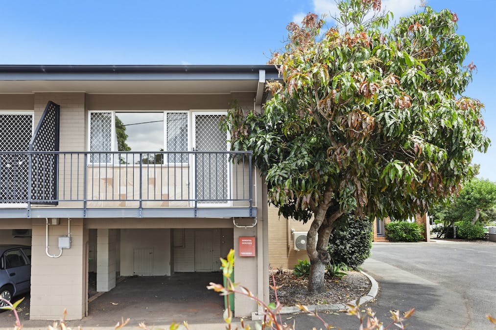 10/2 Long Street, Rangeville, QLD, 4350 - Image 1