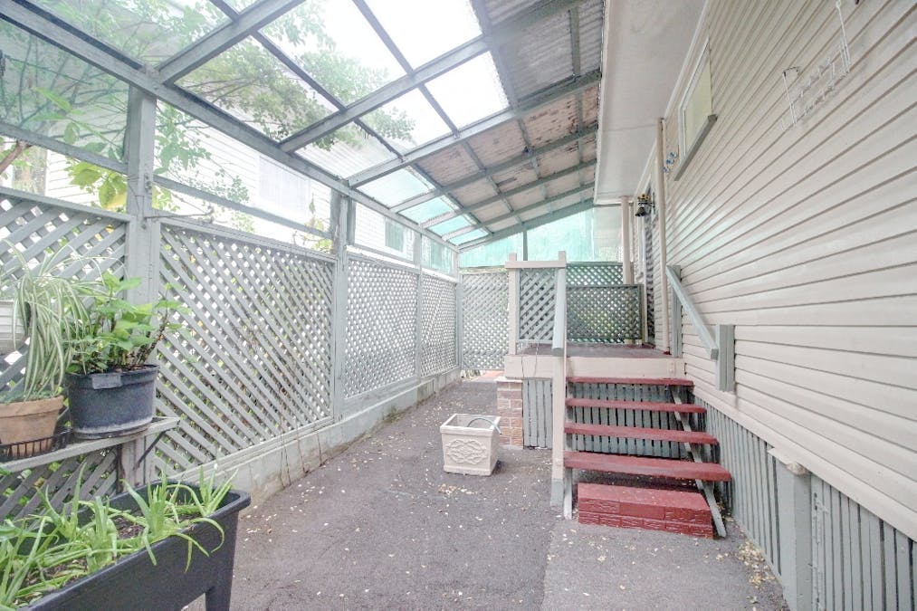 14 Selwyn Street, North Booval, QLD, 4304 - Image 13