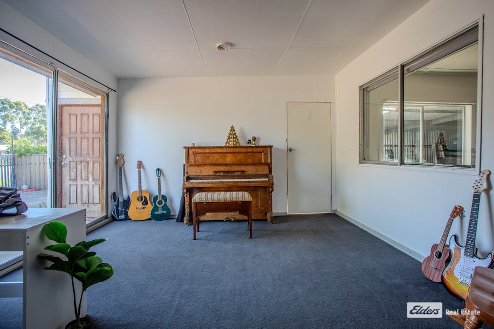 3 Kidman Street, Naracoorte, SA, 5271 - Image 13