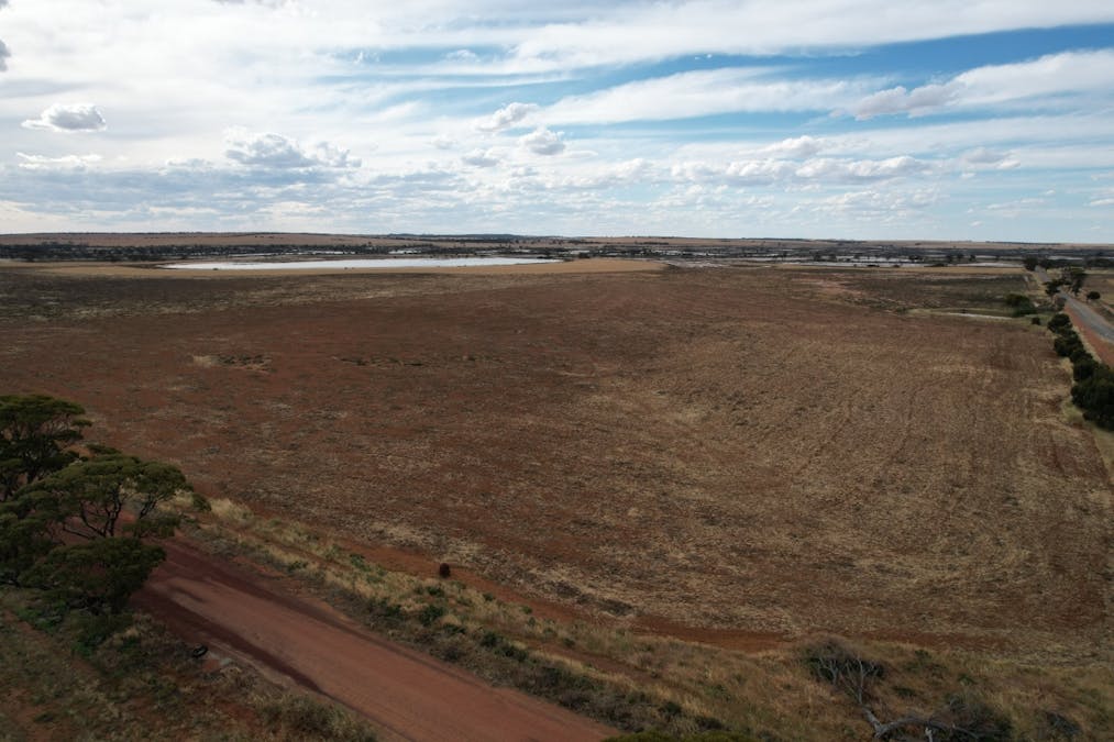 Lot 21 Old Beverley Road, Quairading, WA, 6383 - Image 8