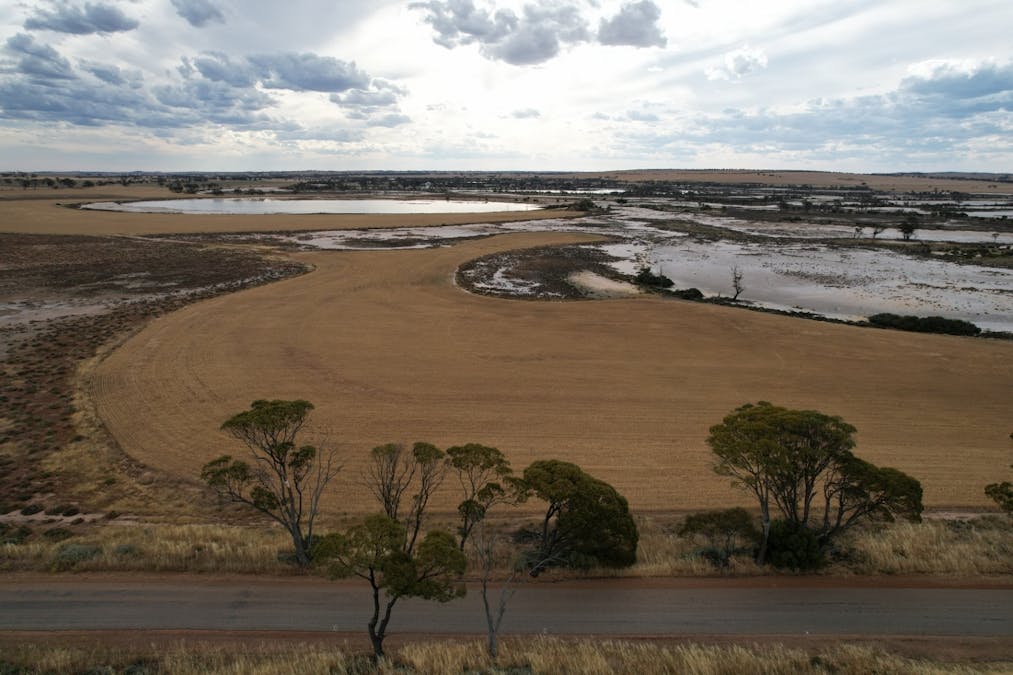 Lot 21 Old Beverley Road, Quairading, WA, 6383 - Image 5