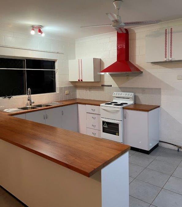 7 Monica Street, Innisfail, QLD, 4860 - Image 2