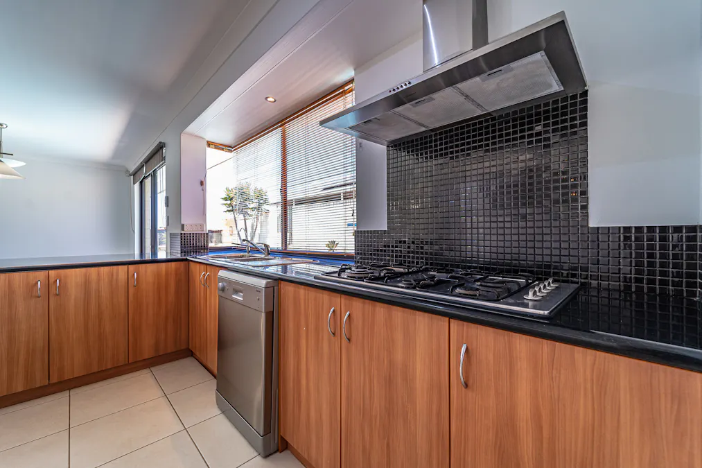 57 Baskerville Crescent, Baldivis, WA, 6171 - Image 11