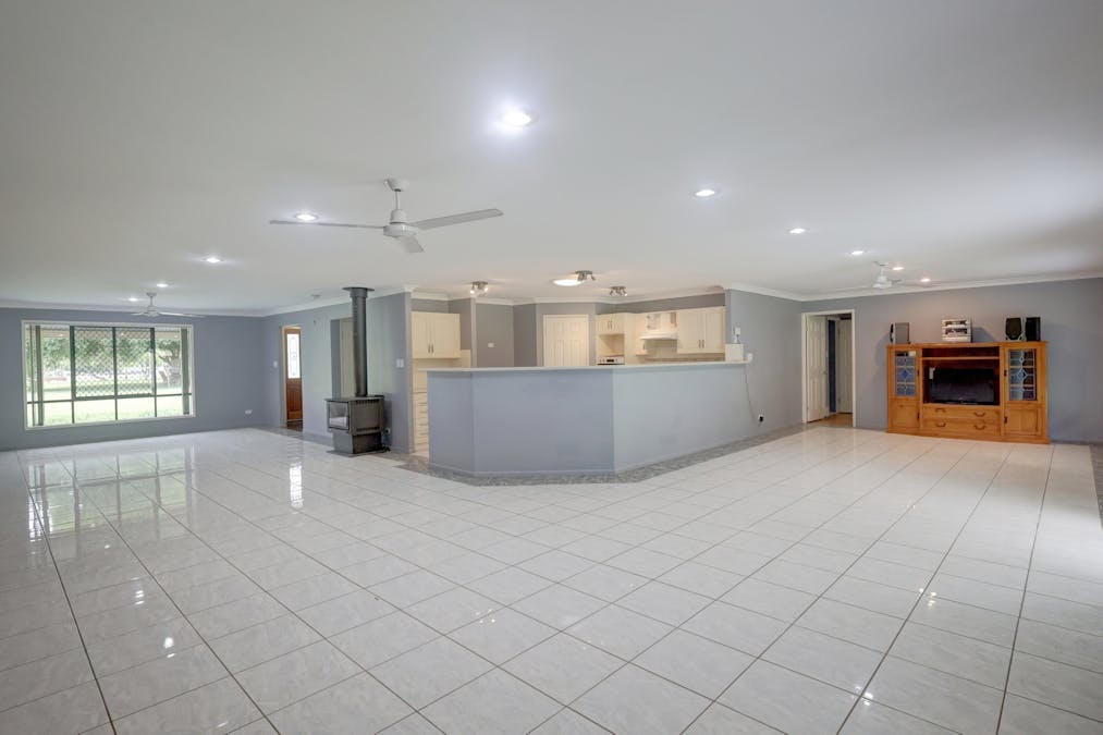 11 Jessie Lane, Murphys Creek, QLD, 4352 - Image 4