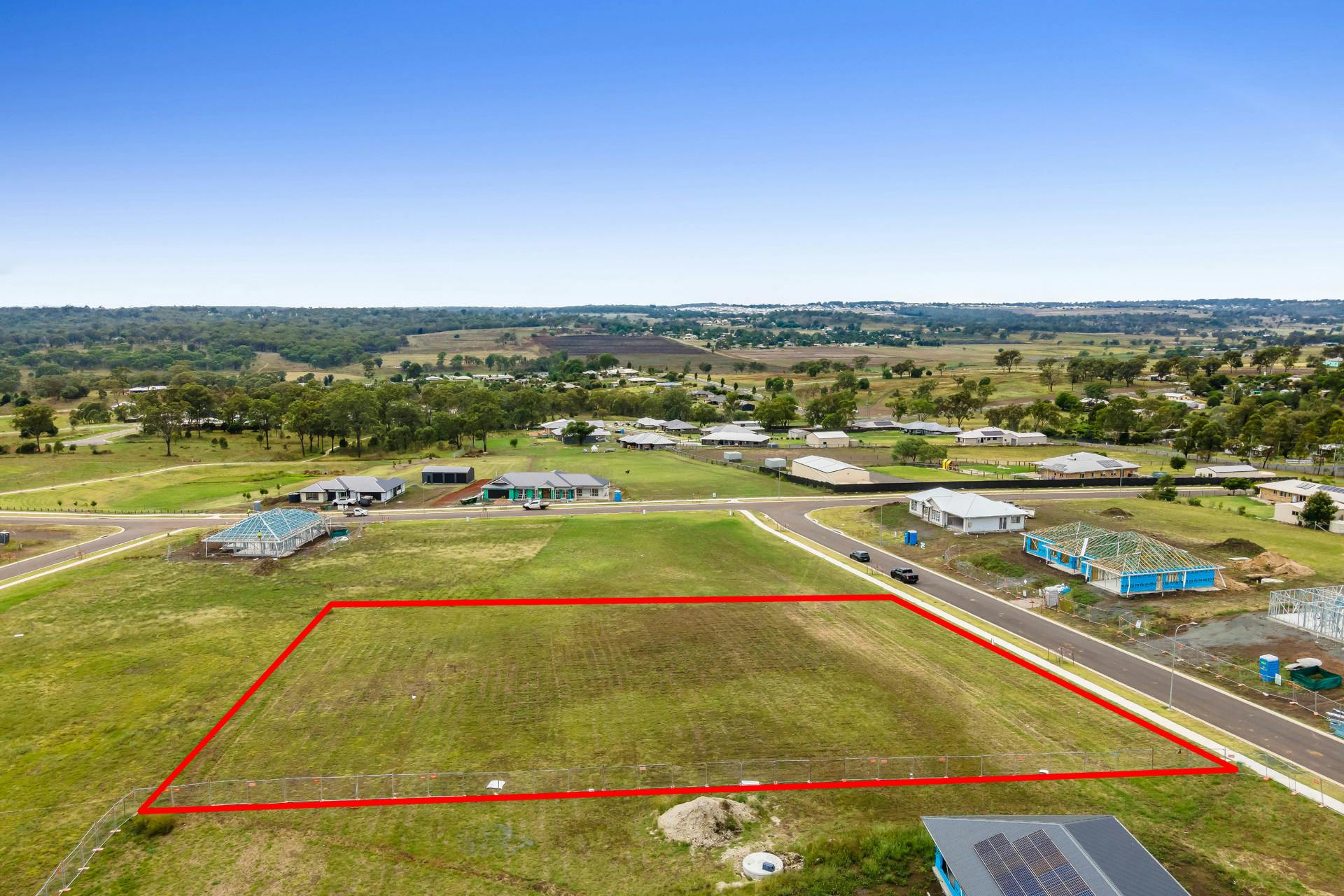 34/4 Daintree Crescent, Meringandan West, QLD, 4352 Sold Elders