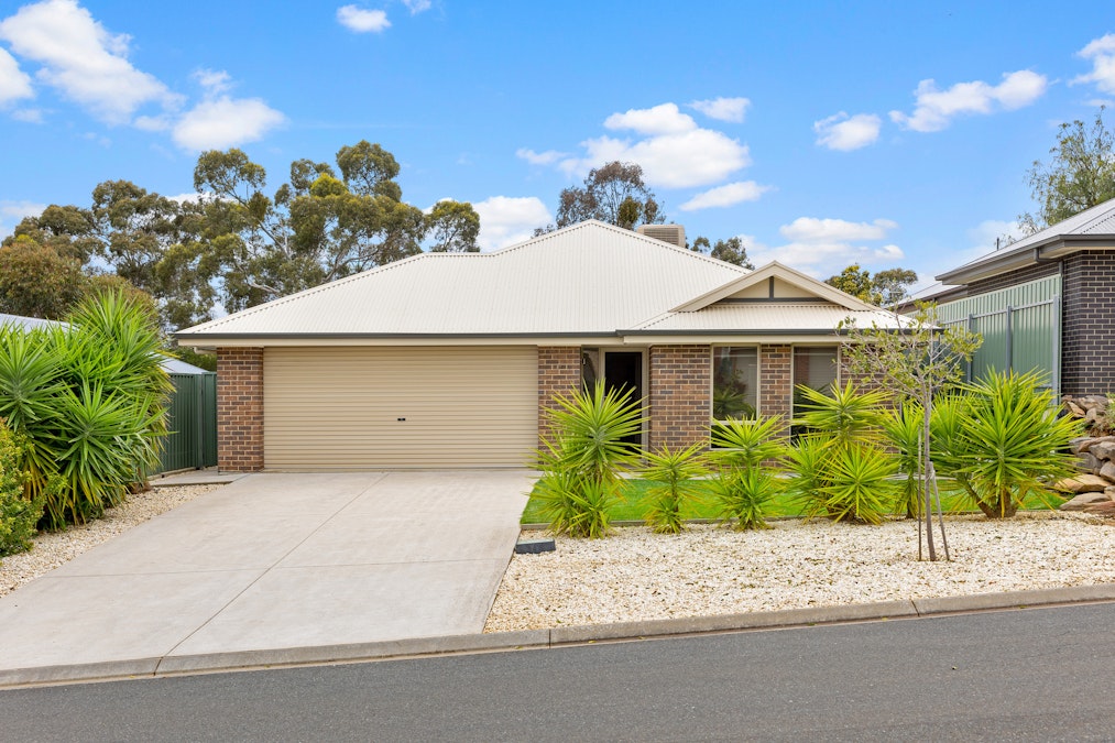 37 Trestrail Circuit, Williamstown, SA, 5351 - Image 1