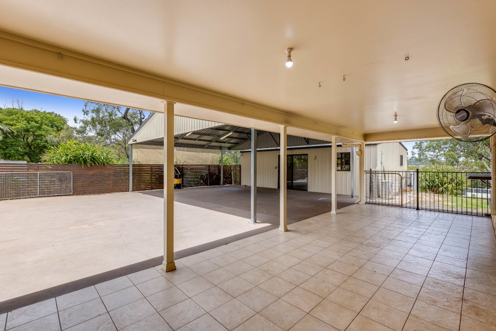 72 Valley View Drive, Meringandan West, QLD, 4352 - Image 14