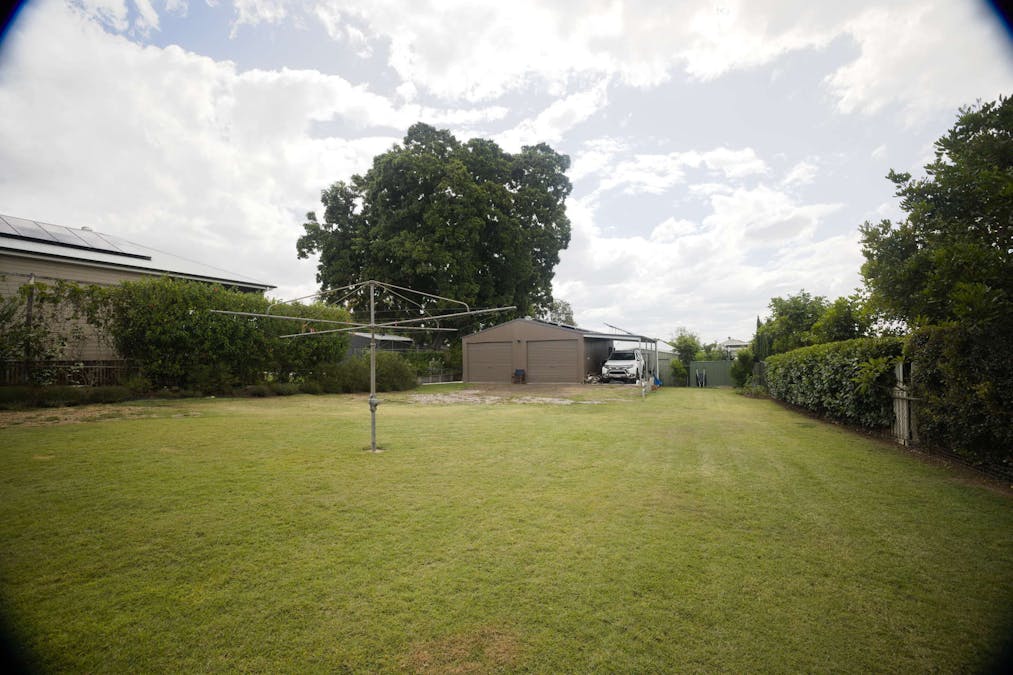 11 Cothill Road, Booval, QLD, 4304 - Image 19