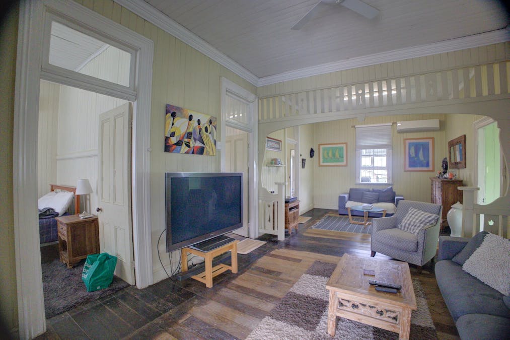 11 Cothill Road, Booval, QLD, 4304 - Image 5
