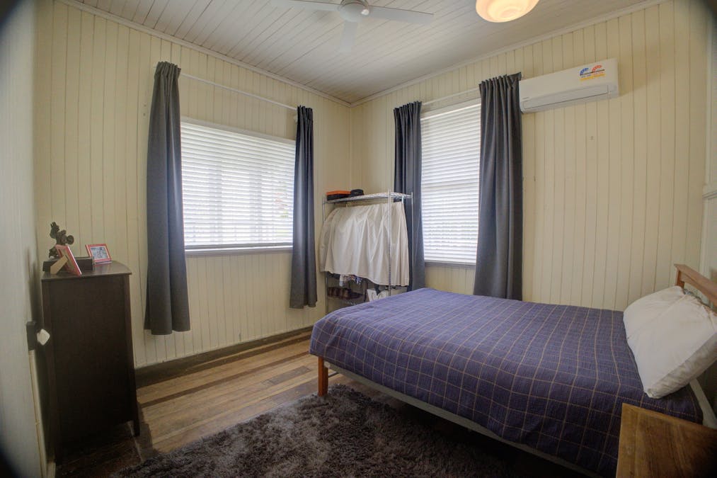 11 Cothill Road, Booval, QLD, 4304 - Image 12
