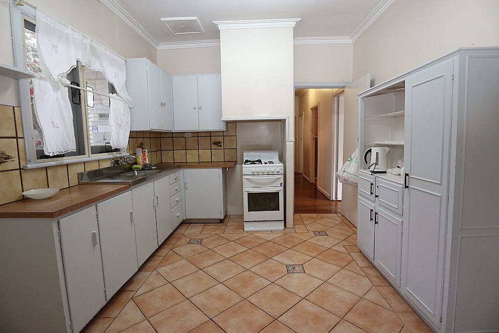 16 GRANT Street, Narrogin, WA, 6312 - Image 9