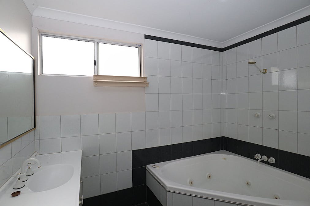 16 GRANT Street, Narrogin, WA, 6312 - Image 24