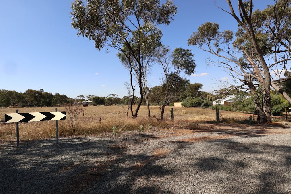 34 Brundell Street, Cuballing, WA, 6311 - Image 2