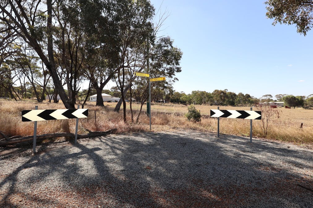 34 Brundell Street, Cuballing, WA, 6311 - Image 11
