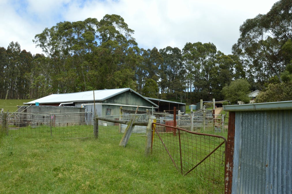 40 Livingston Road, Boolarra South, VIC, 3870 Under Contract Elders