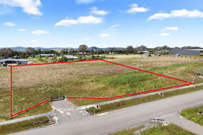 11 Malbec Drive, Murrumbateman, NSW, 2582 - Image 1