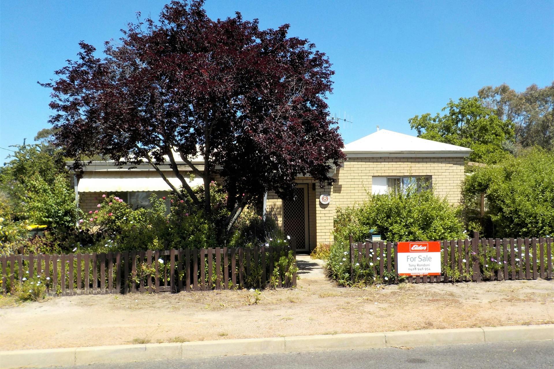 8 Park Street, Katanning, WA, 6317 Sold Elders Real Estate