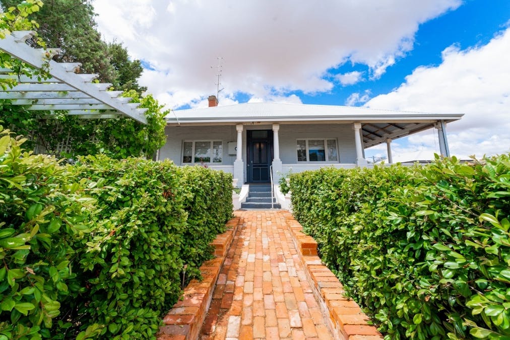 99 Chidlow Street East, Northam, WA, 6401 - Image 30