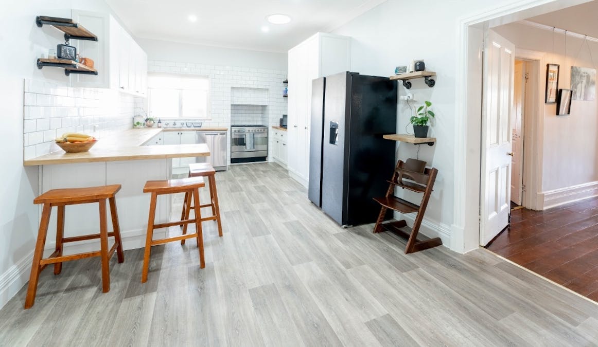 99 Chidlow Street East, Northam, WA, 6401 - Image 13