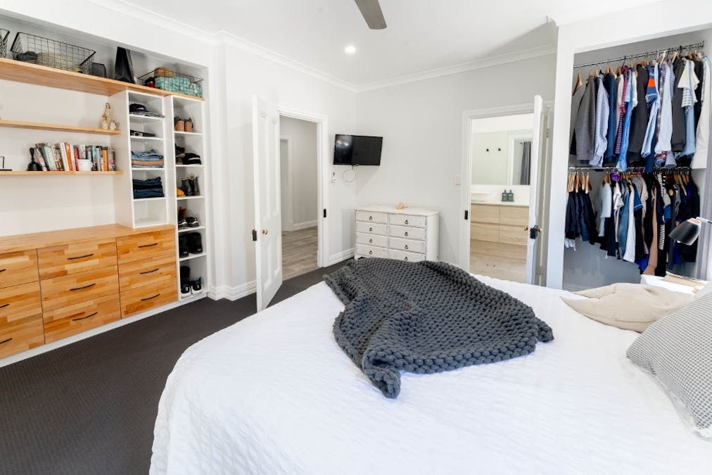 99 Chidlow Street East, Northam, WA, 6401 - Image 16