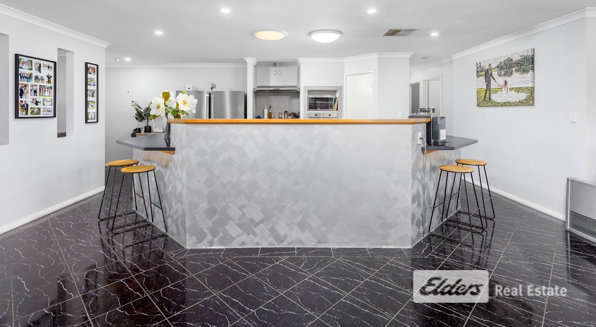 4 Jardine Way, Millbridge, WA, 6232 - Image 5